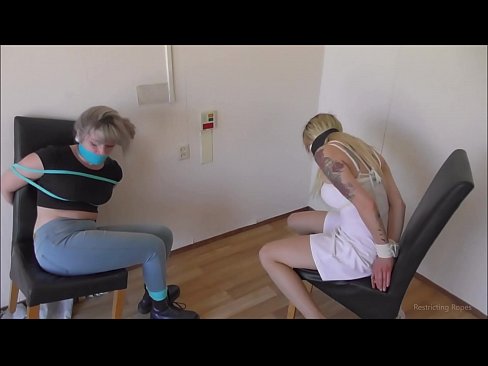 ❤️ Ferslave / fêstbûn en gagged / famke yn need ❤️ Seksfideo op fy.hentaizm.ru ❌️❤